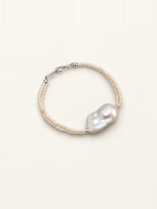 Petite Moon Pearl Bracelet