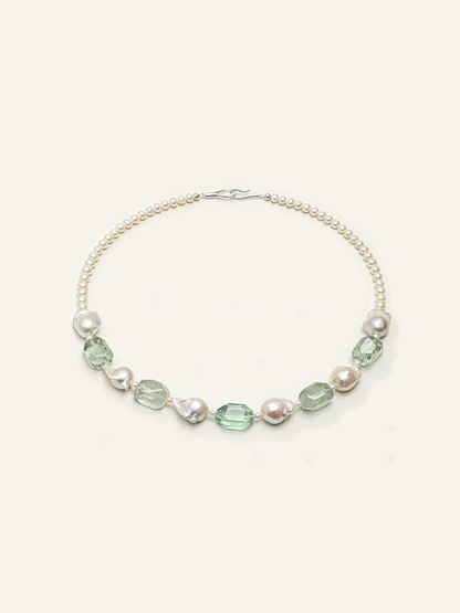 Willow Pearl Necklace